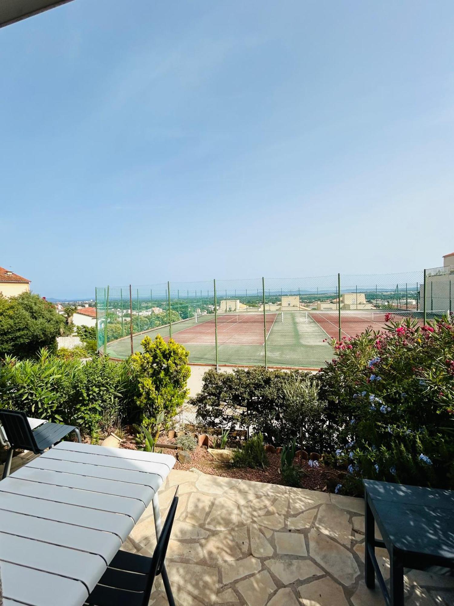 Apartmán Le Soleil Bleu Hyerois Hyères Exteriér fotografie